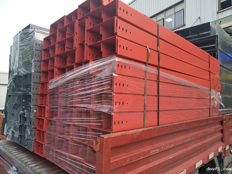 镀锌喷塑桥架施工时的关联要求