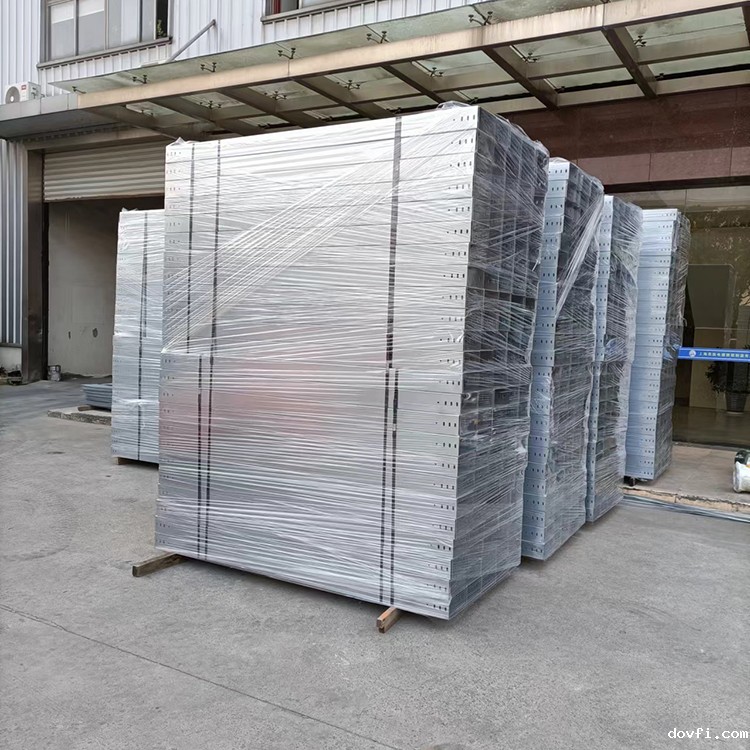 对铝合金槽式桥架的密封设计